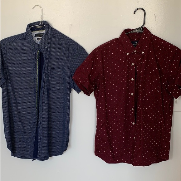 2 short sleeve button downs - Picture 1 of 3